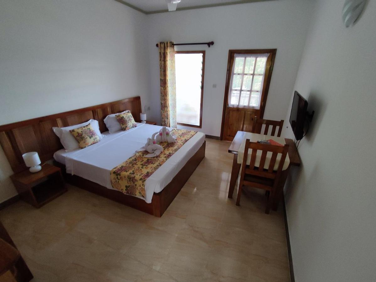 La Residence D'Almee Guesthouse Baie Sainte Anne Ngoại thất bức ảnh