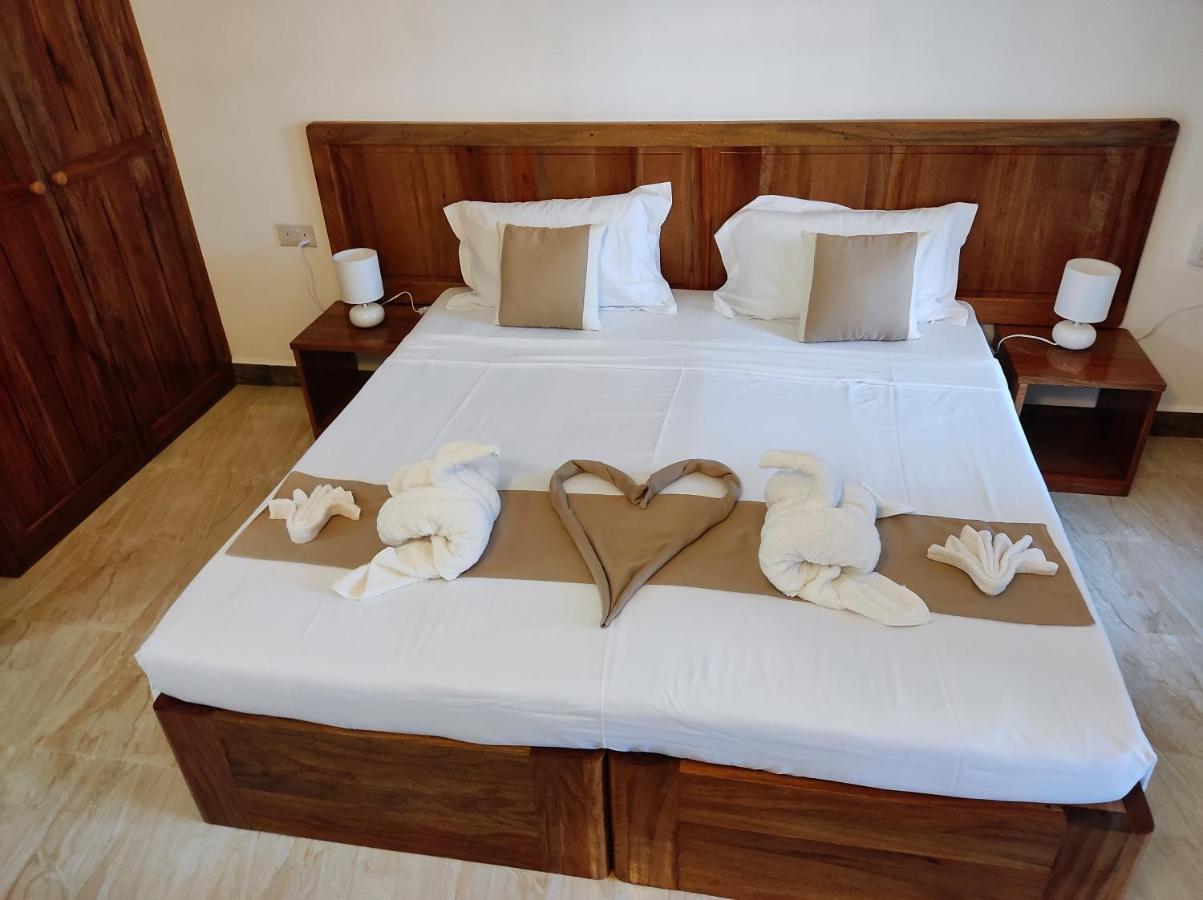 La Residence D'Almee Guesthouse Baie Sainte Anne Ngoại thất bức ảnh