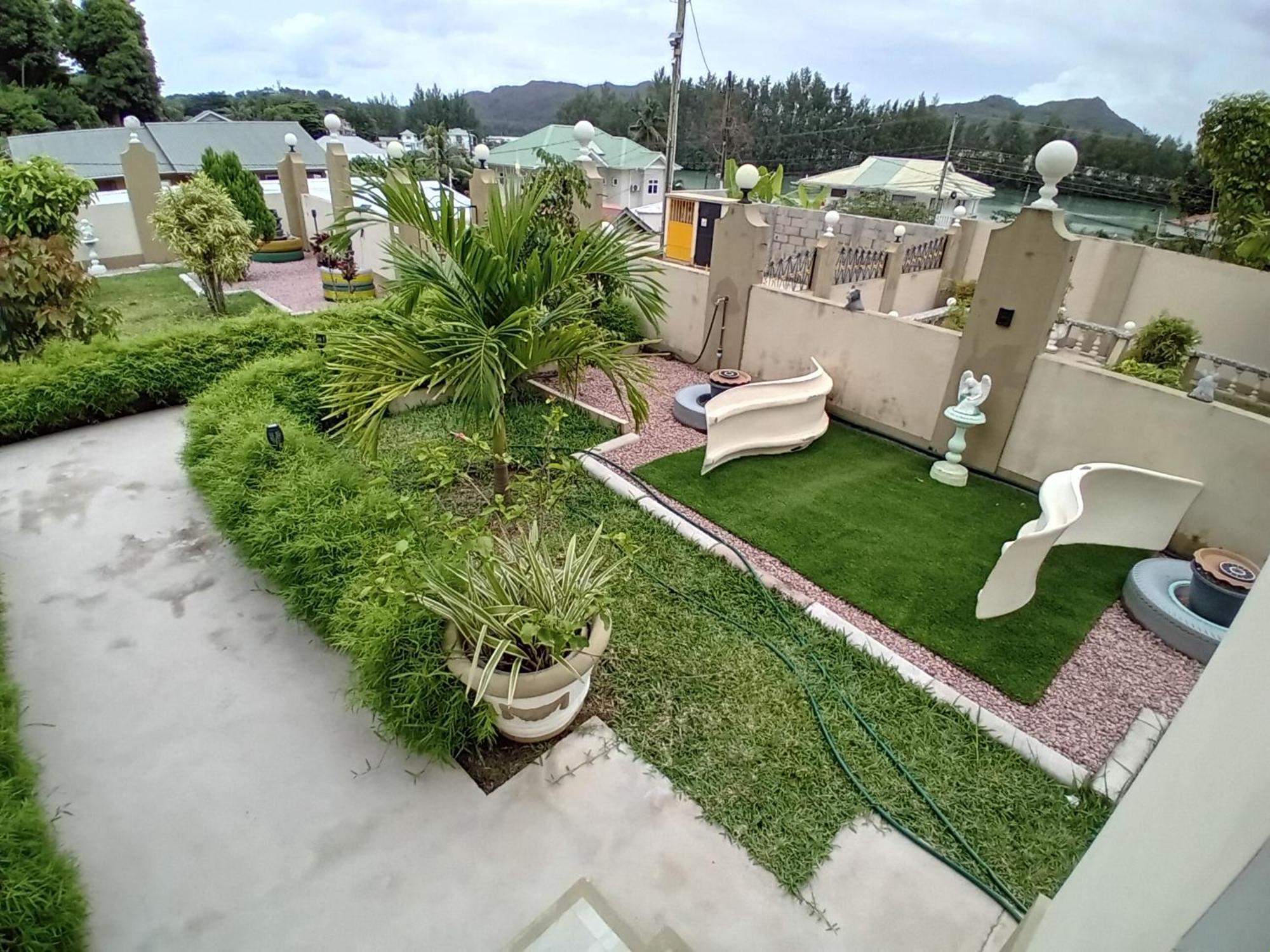 La Residence D'Almee Guesthouse Baie Sainte Anne Ngoại thất bức ảnh